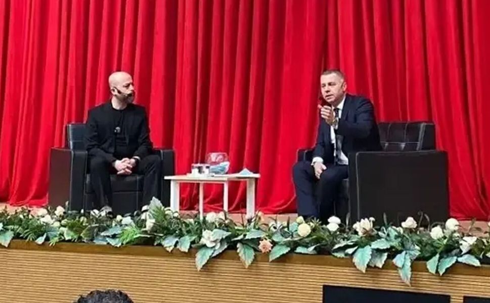 Ak Partili Kuzu'dan ulaşım ve lokanta eleştirisi