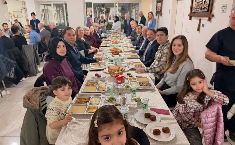 Biga TSO yönetimi huzurevi sakinleriyle iftar yaptı