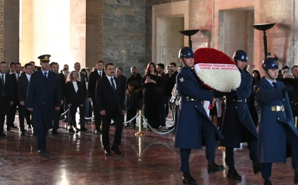 İsmail Kaşdemir'den Anıtkabir'e anlamlı ziyaret