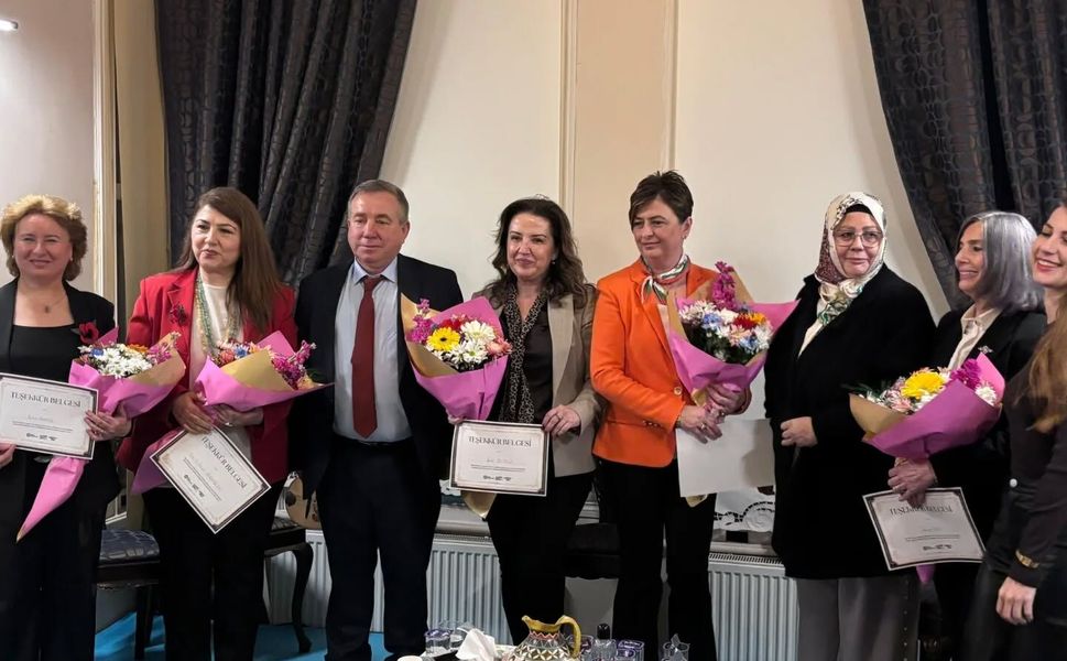 Biga’da kadın emeği ve gazetecilik konuşuldu