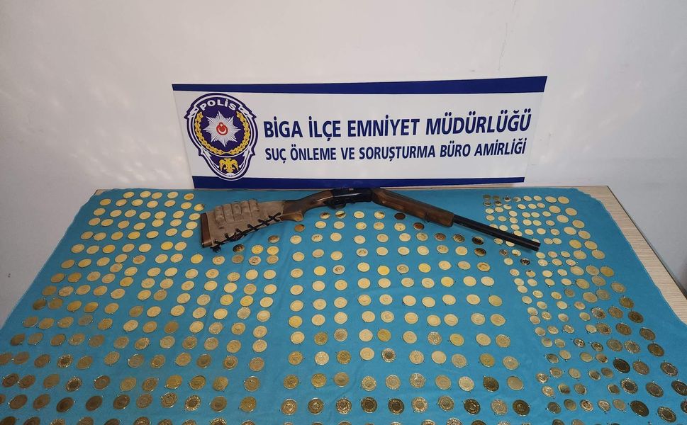 Biga'da sahte altın operasyonu: 438 parça ele geçirildi