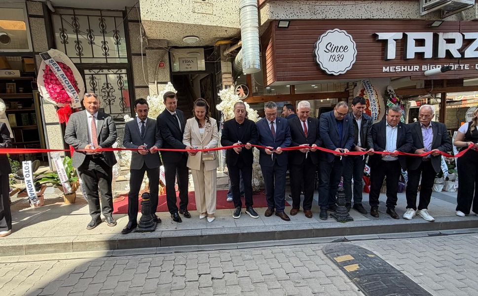 Sevim Atan Kuaför salonu Biga’da açıldı