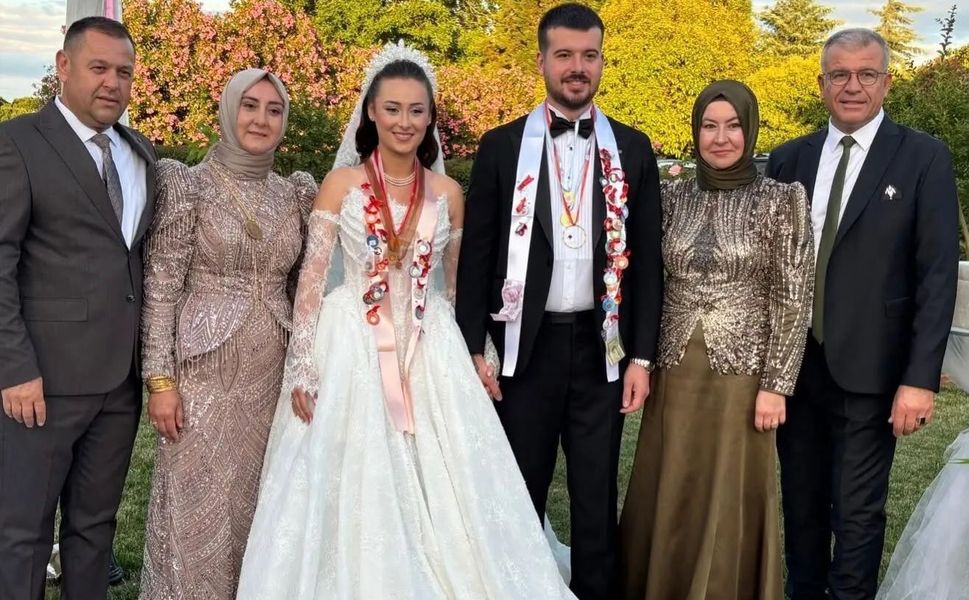 Elbi ve Kaya ailelerinin mutlu günü
