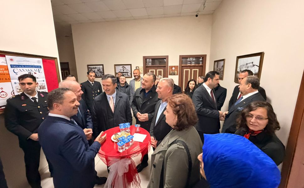 Biga Kaymakamlığı’nda 29 Ekim tebrikat töreni düzenlendi