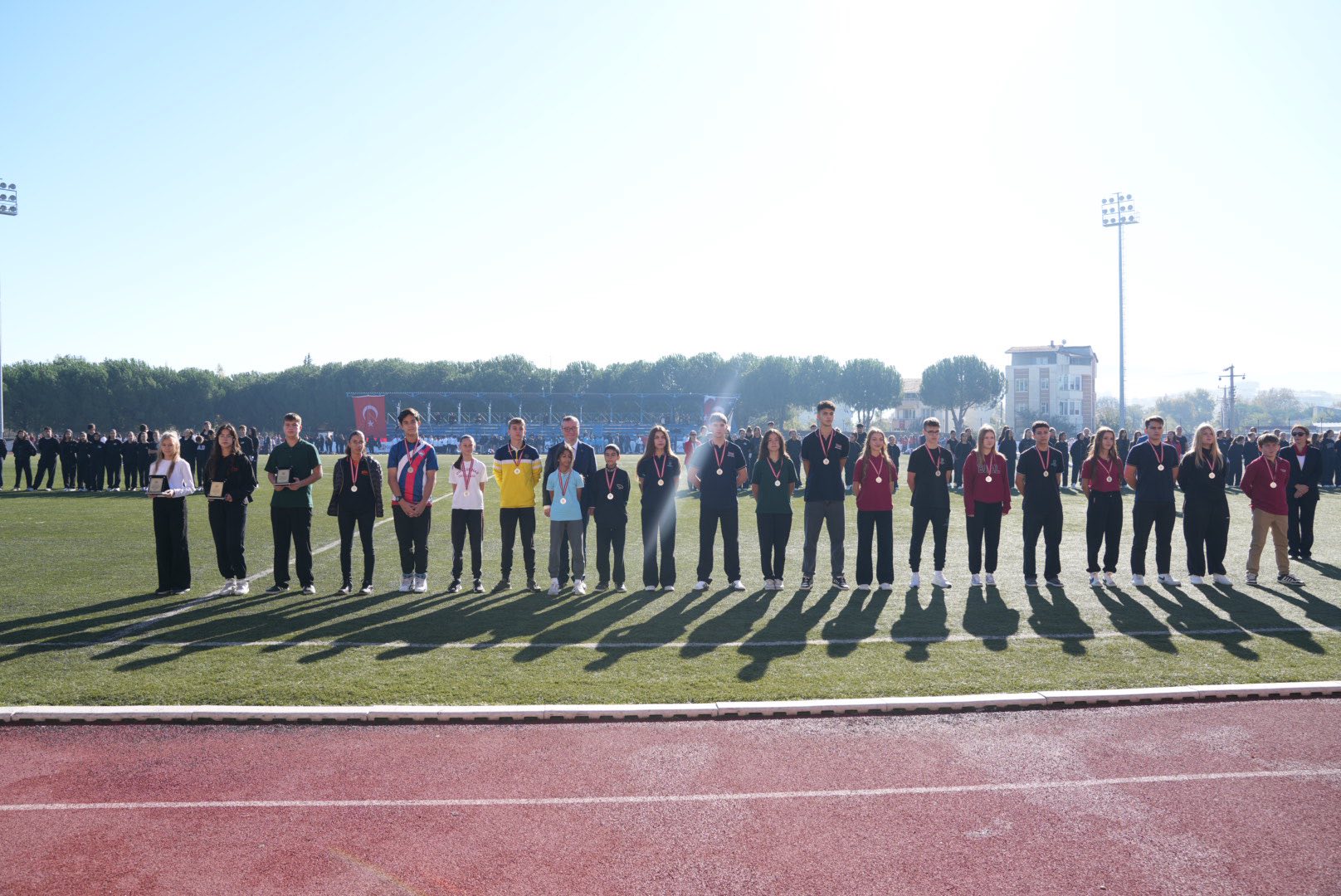 571231726 710698062048321 5993596943860966292 N