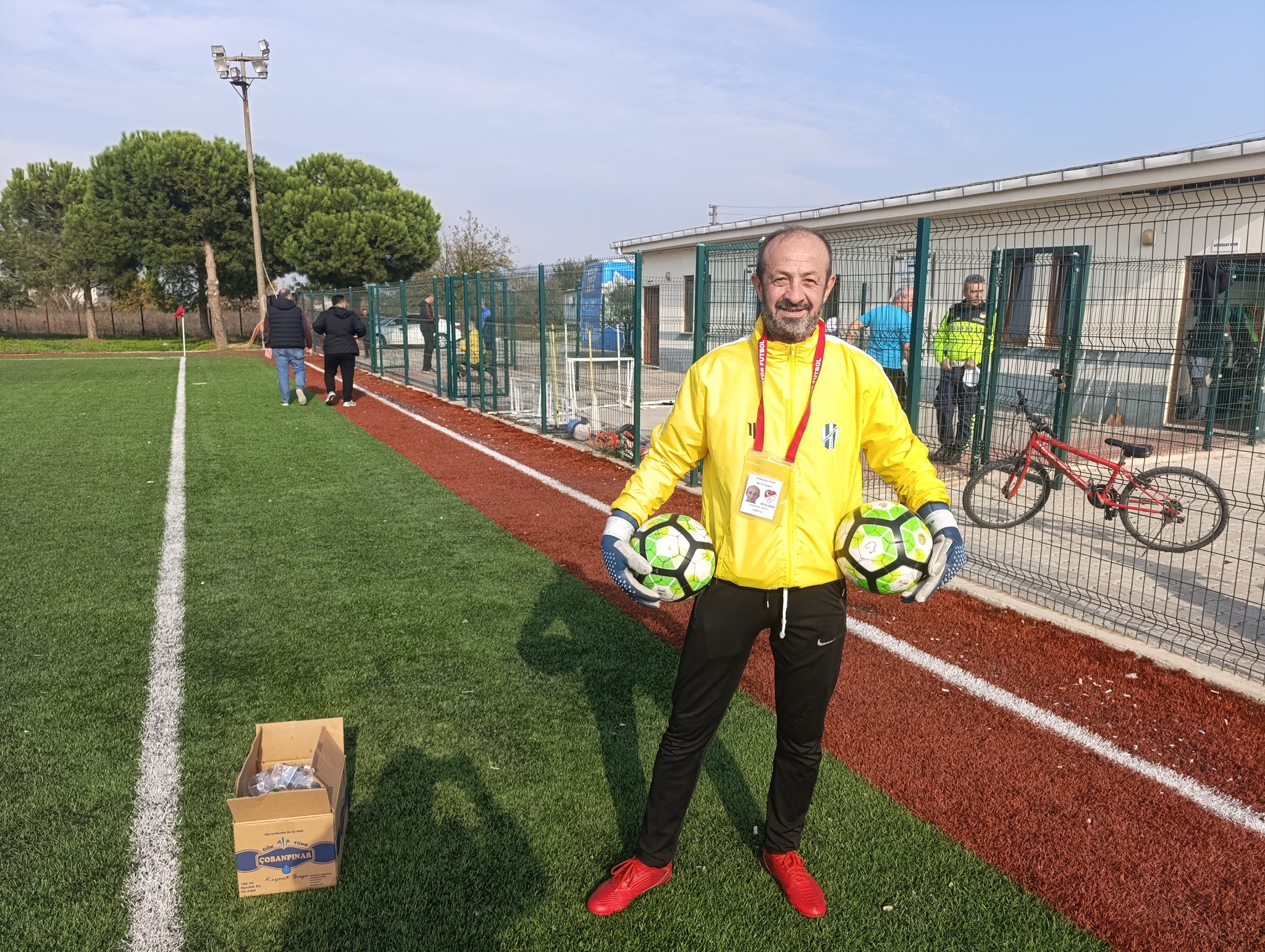 573416987 10163365945619444 5088046025806499307 N