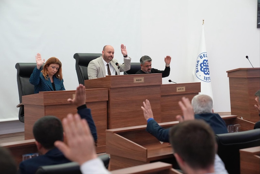 580996199 18153988099416292 7117661560529449863 N