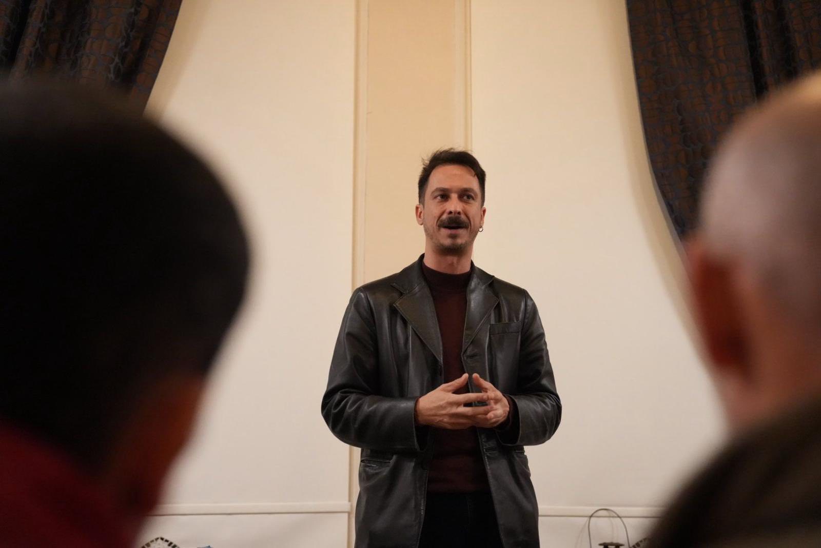 583731999 1273043501295076 5558055751105706003 N