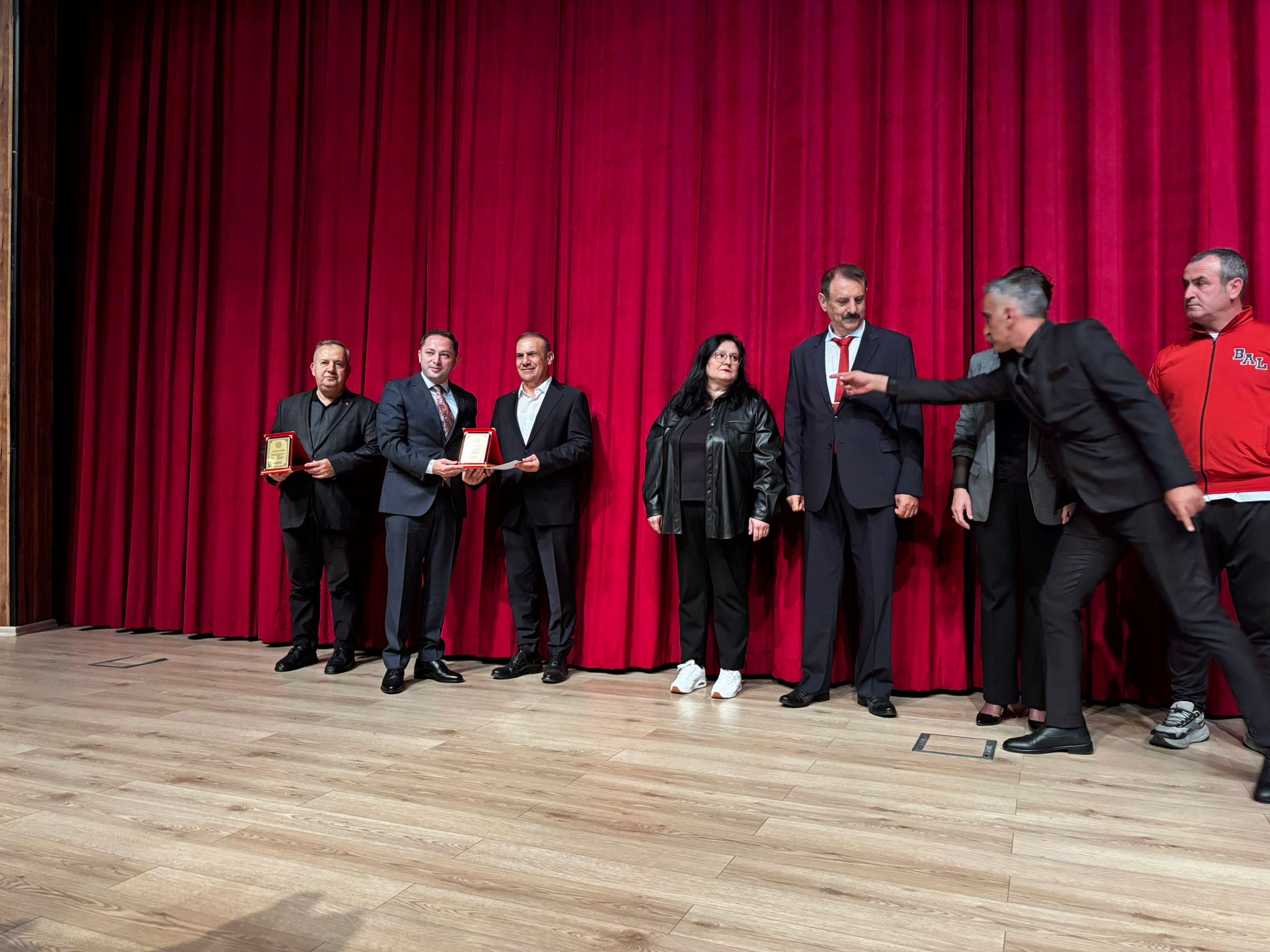 Whatsapp Image 2025 11 24 At 16.50.31 (1)