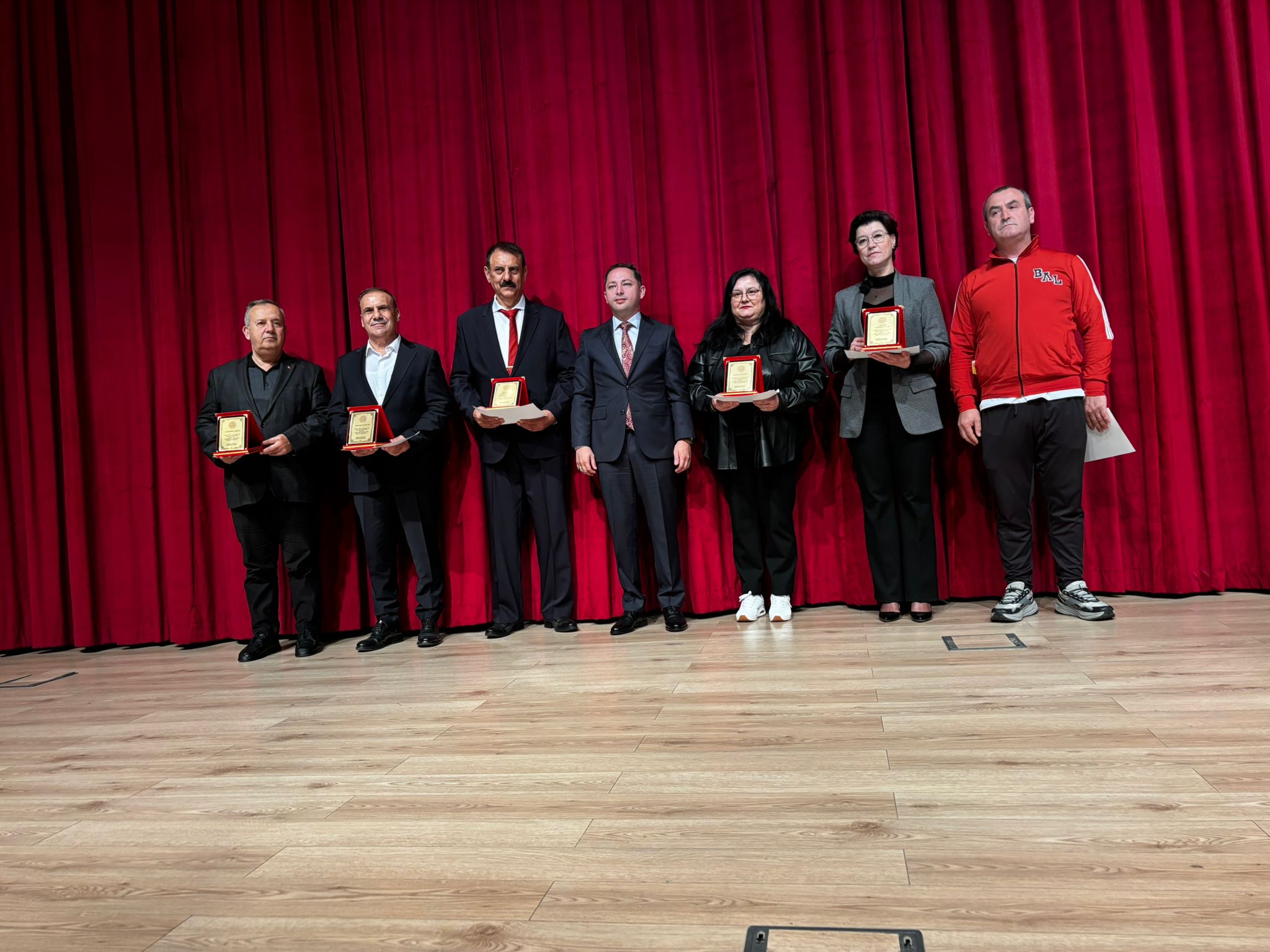 Whatsapp Image 2025 11 24 At 16.50.31 (2)