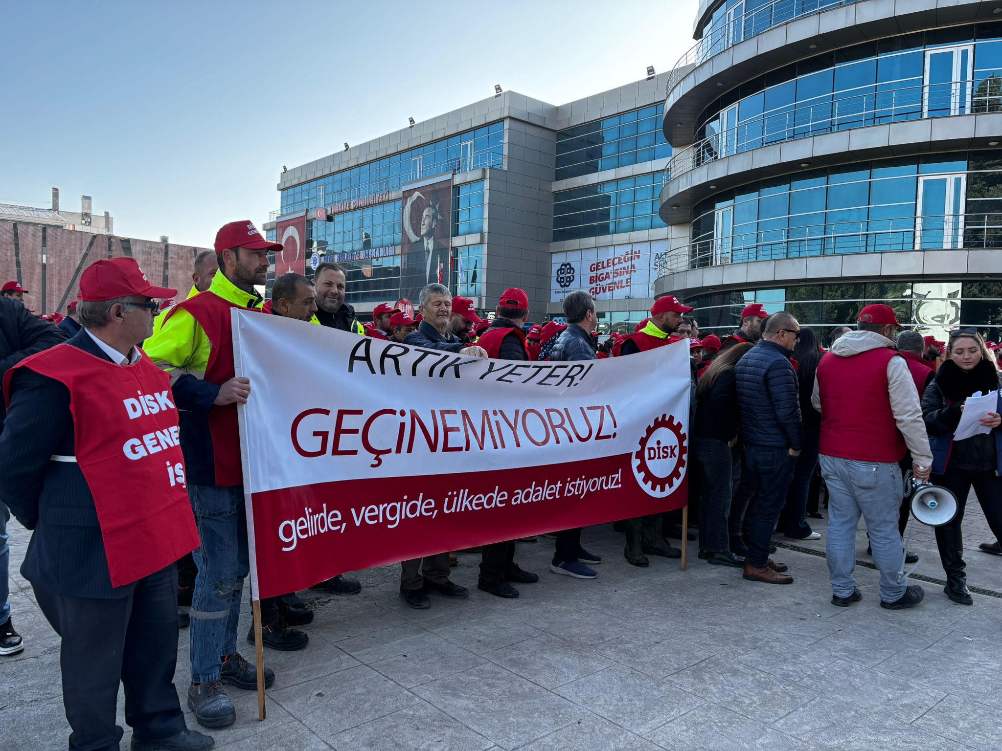 Whatsapp Image 2025 12 19 At 19.14.14