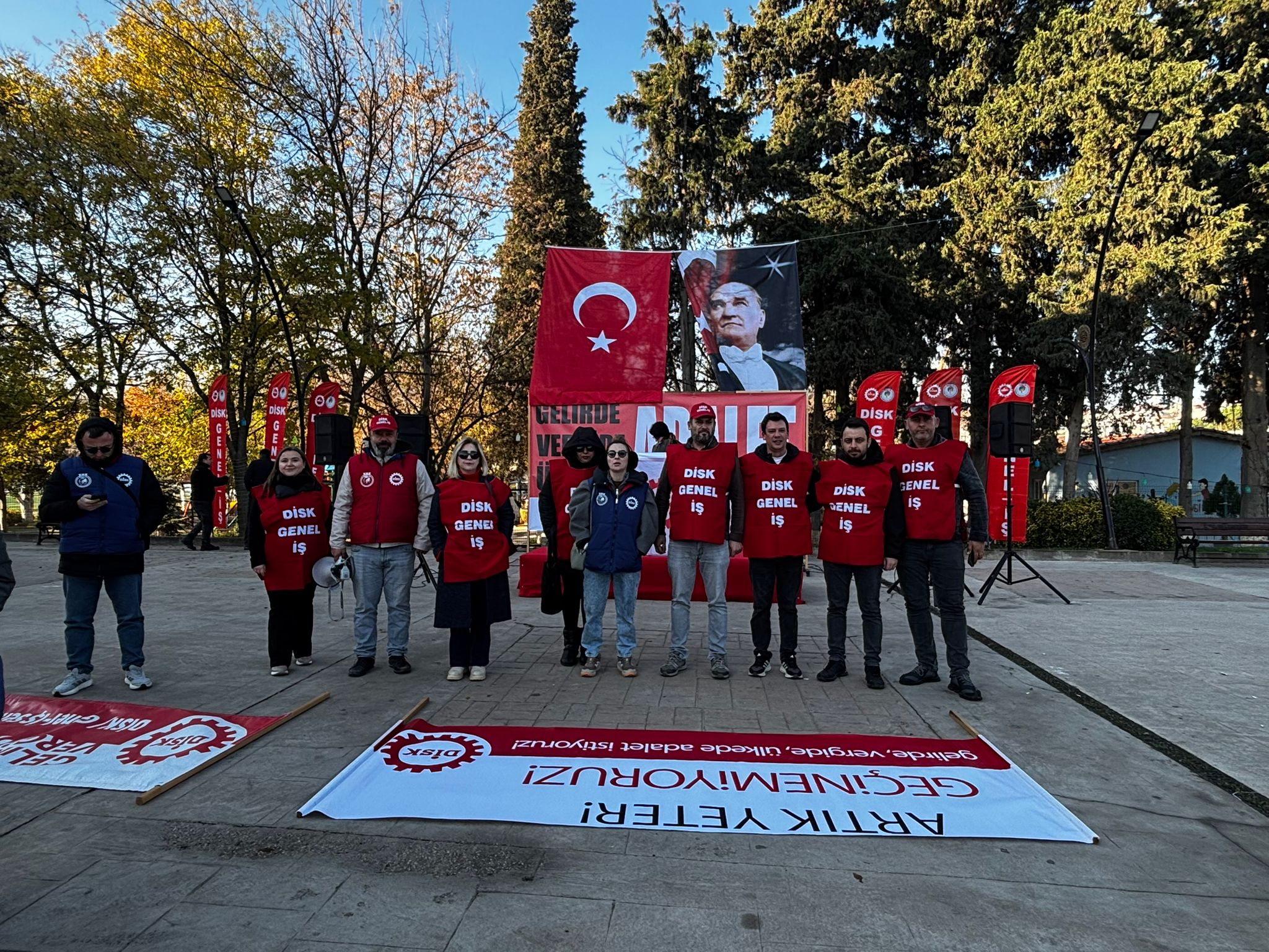 Whatsapp Image 2025 12 19 At 19.14.18