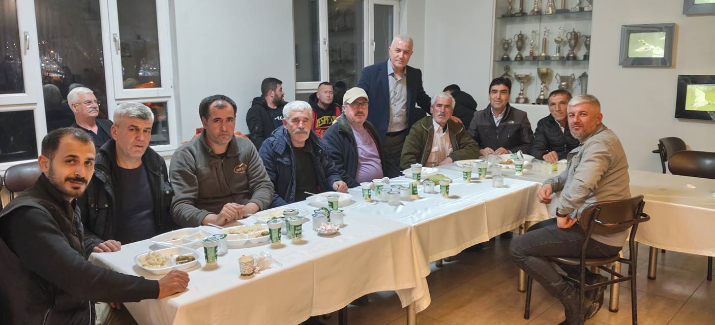 637908195 122308153124011914 8955425199762561558 N