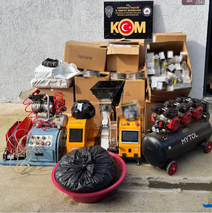 Aw641615 01 69902A6D09D6D