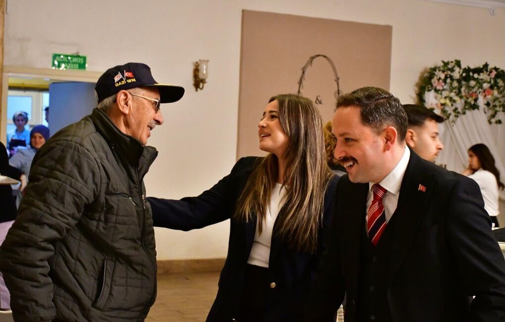 645924829 18573432445000401 951251328771877291 N