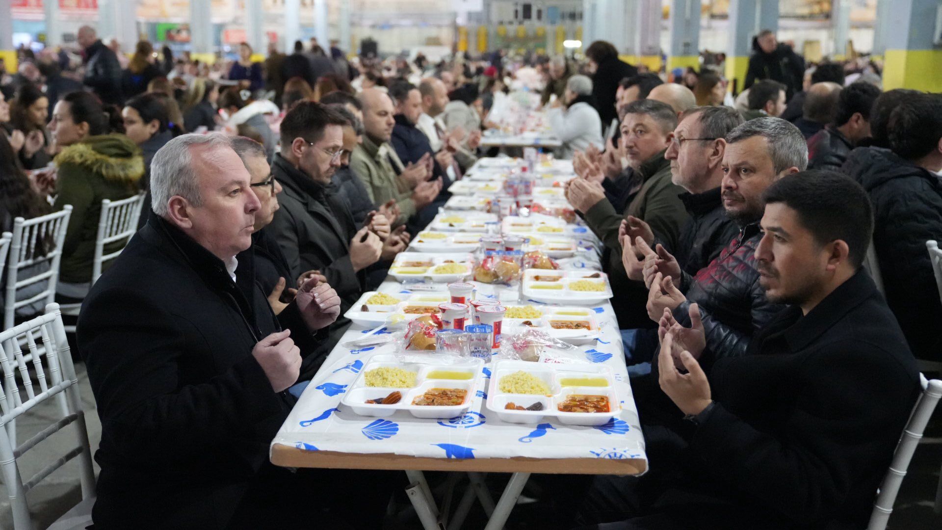 651168176 816128254838634 8689319509762049832 N