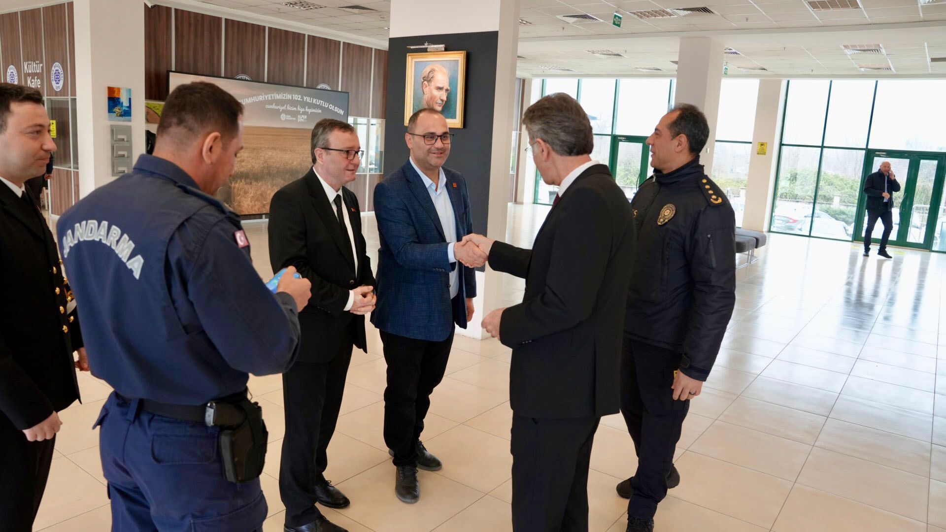 651176676 815053134946146 1947666310332420489 N