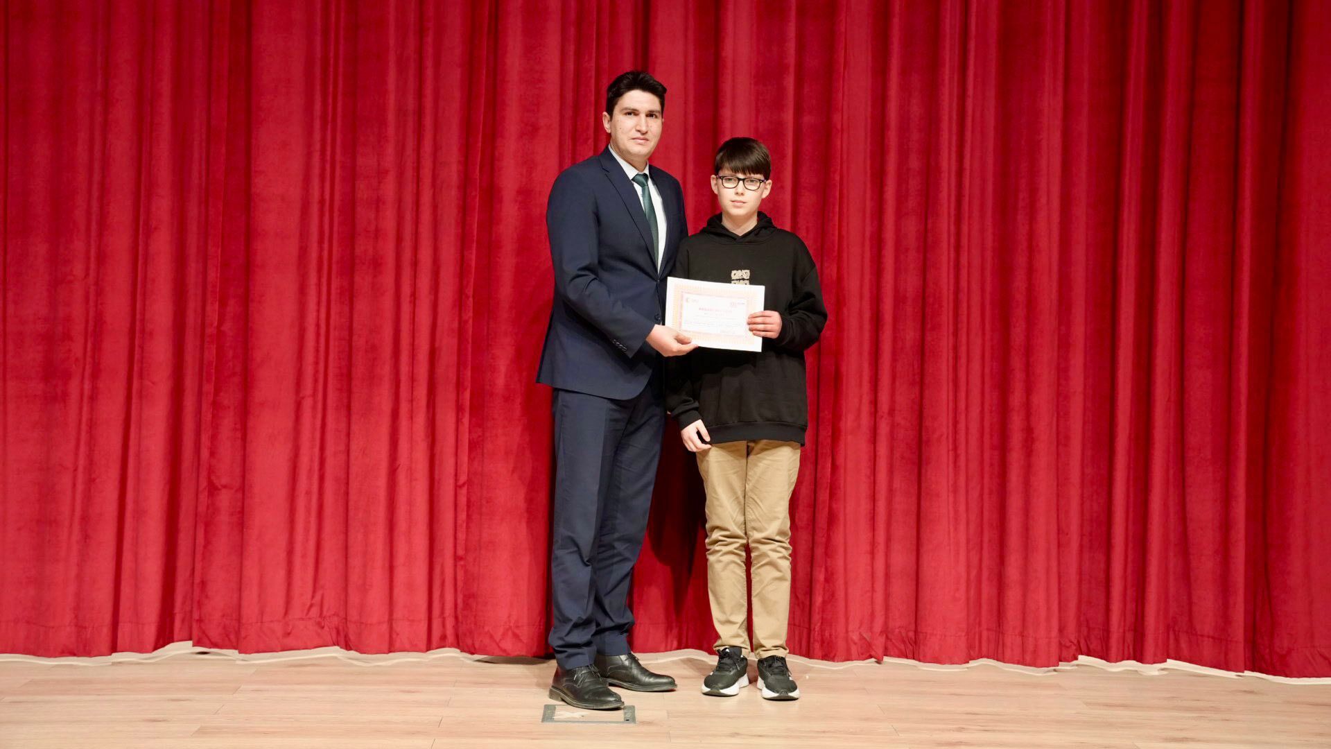 651697231 815053378279455 7794425714165543844 N