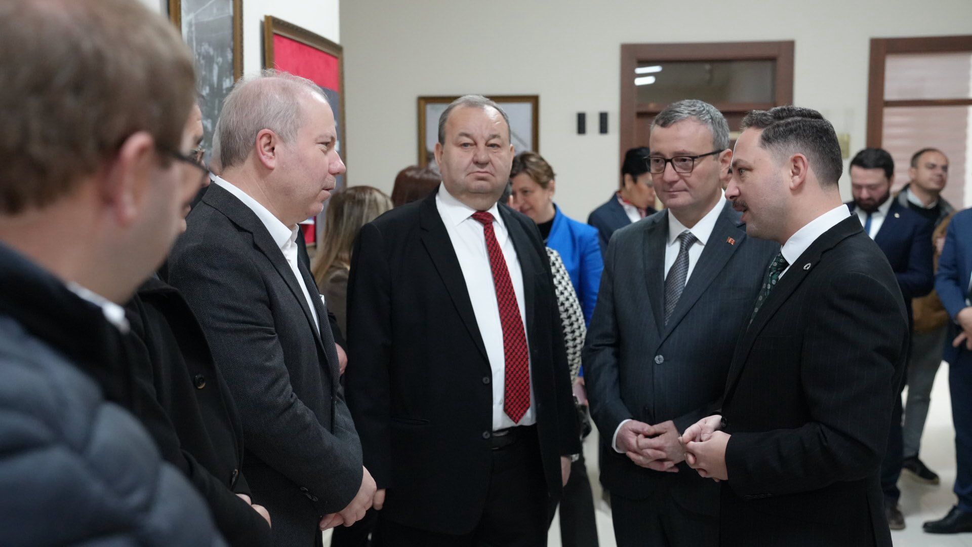 653108626 820574444394015 3930263460629142075 N