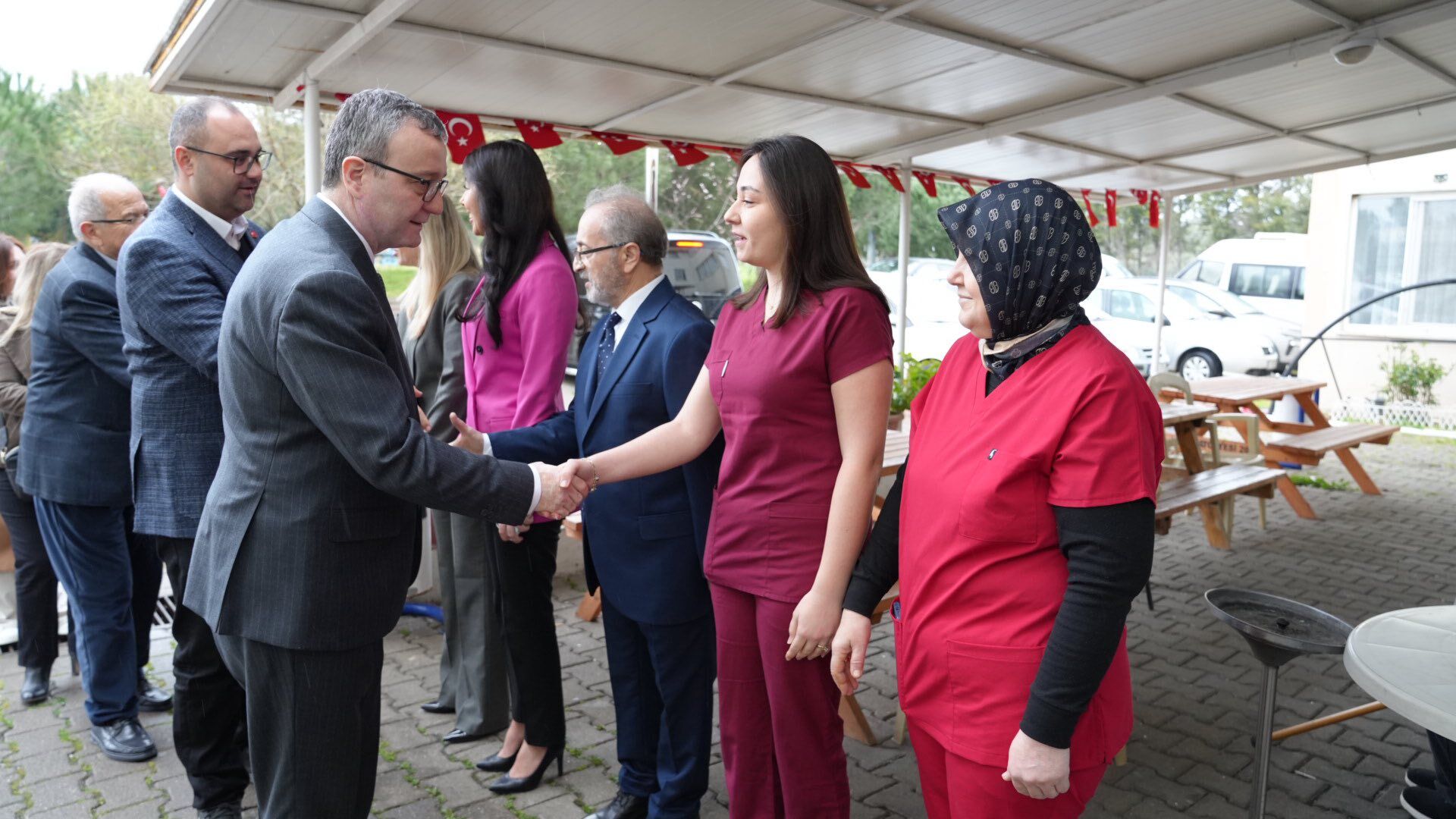 654315837 820574567727336 5946551075842641857 N