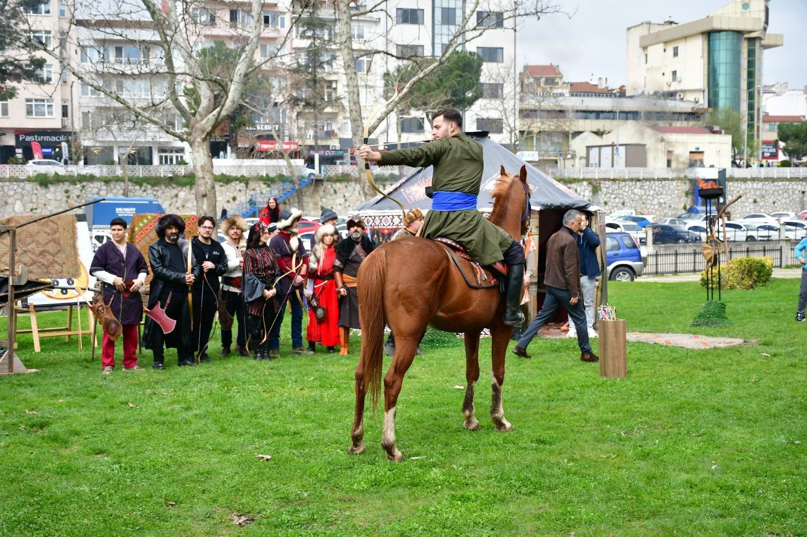 657675907 1233816575589050 1840907712839684347 N