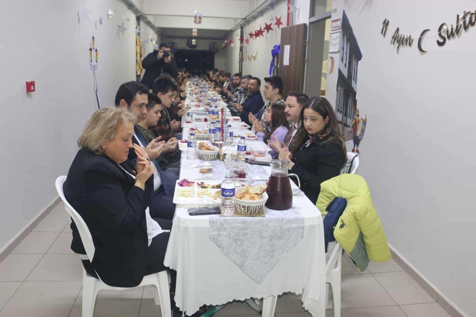 Whatsapp Image 2026 03 12 At 16.25.02 (3)