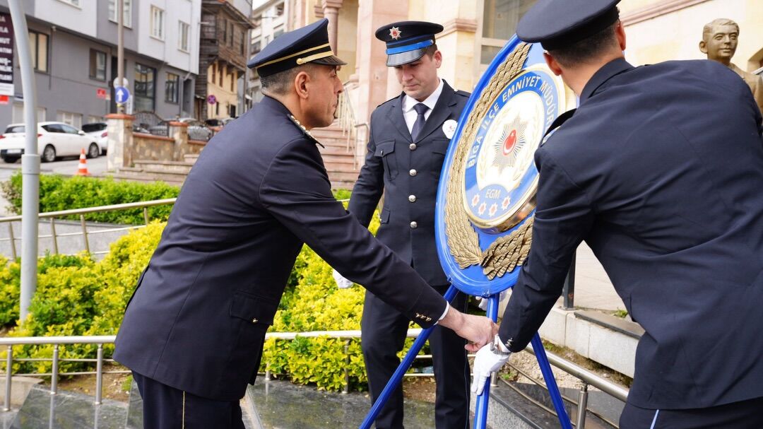 670293046 18168534679416292 3923066769129190010 N