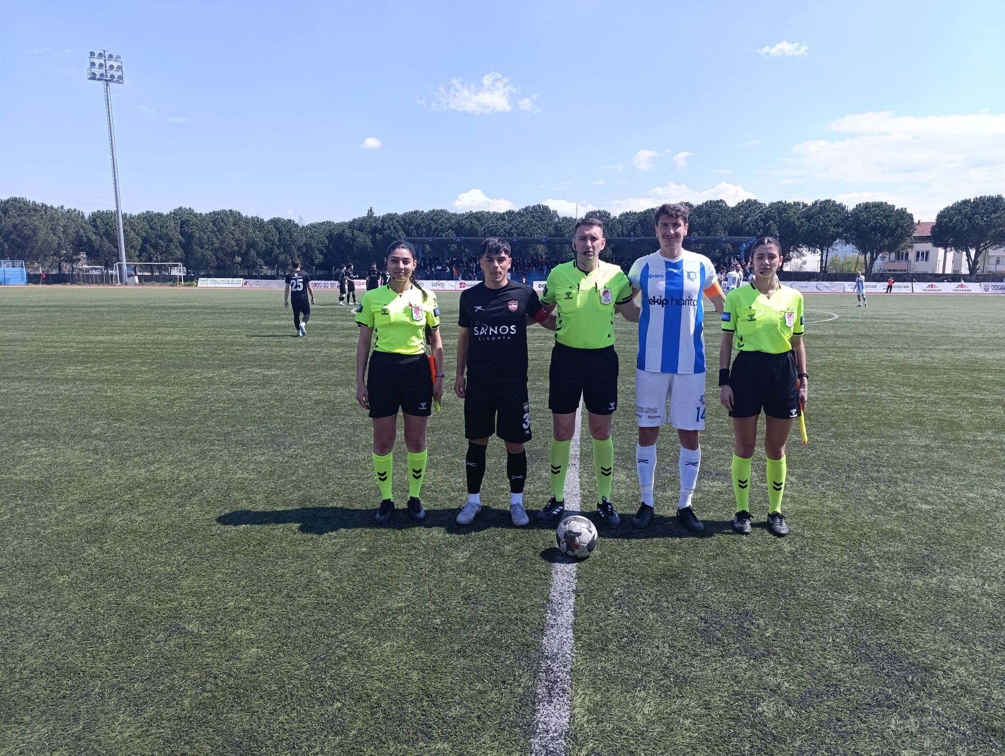 670531578 10164076991424444 1857431989613309440 N