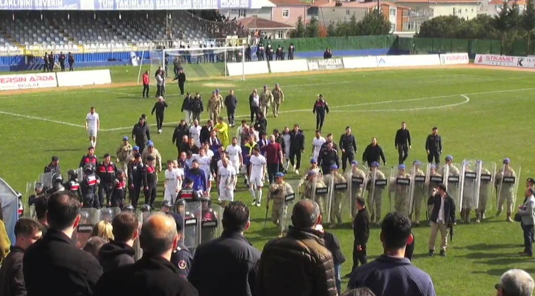 672008273 10164105866149444 3859787293695196338 N