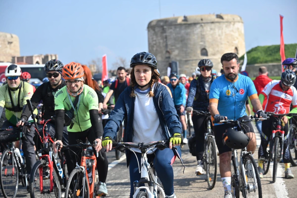 Bisikletliler Saygi Surusu Icin Bulustu 174741 20260405