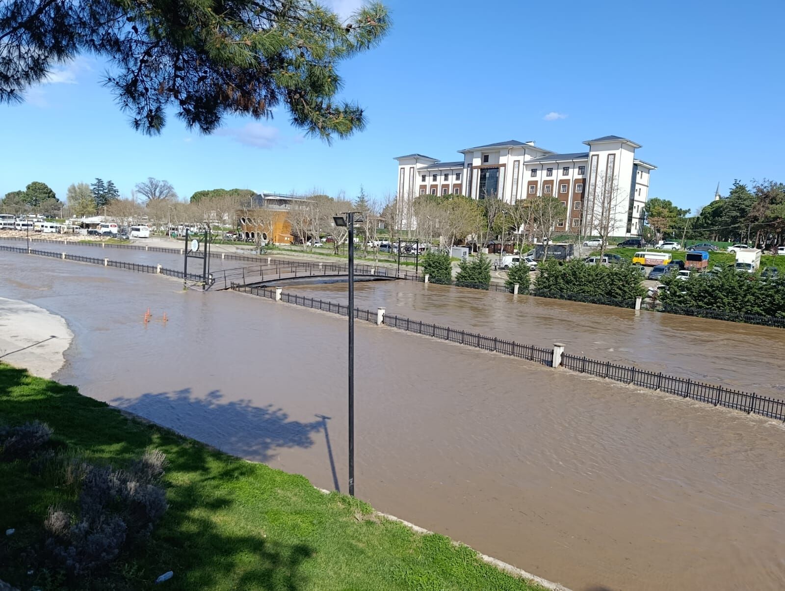 Whatsapp Image 2026 04 02 At 15.52.29 (1)