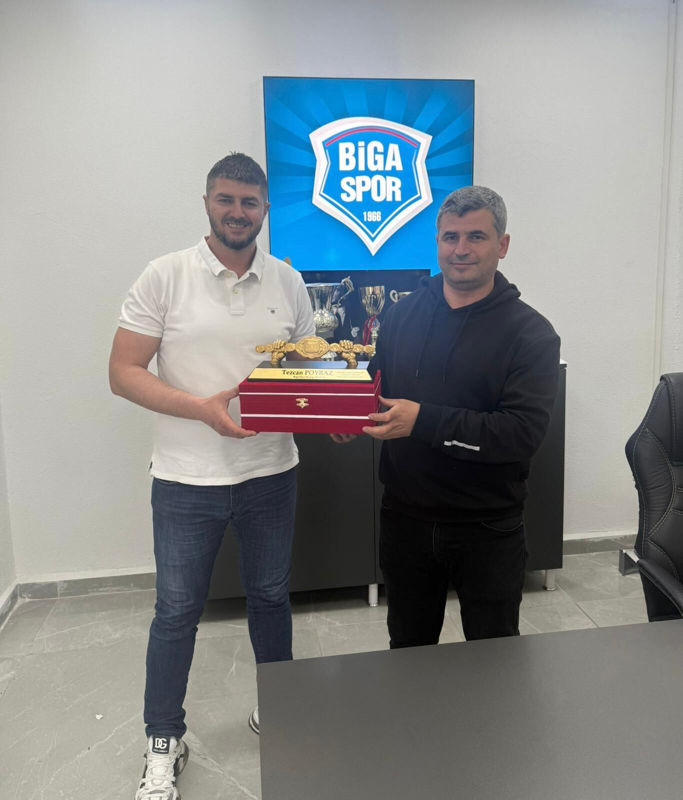 Whatsapp Image 2026 04 09 At 22.35.29 (1)