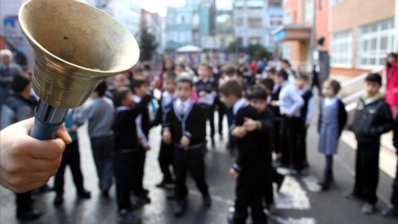 Kayıt Parasından Telefona, Sınıf Annesinden Deneme Sınavına: Okullarda Yeni Dönem Kuralları